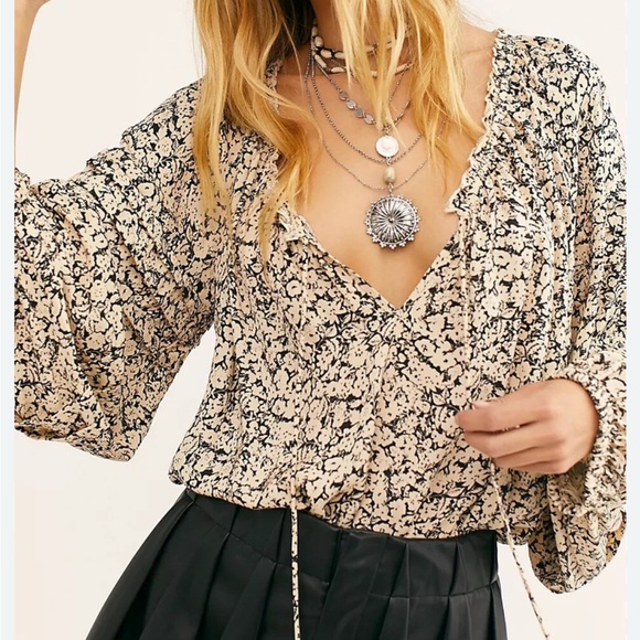Free People Women's Floral Print Bodysuit Blouse Balloon Sleeves Black - Picture 1 of 8